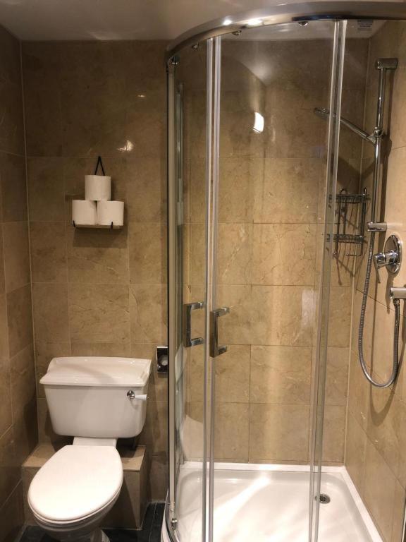 Hotel Oyo The Greyhound 3*